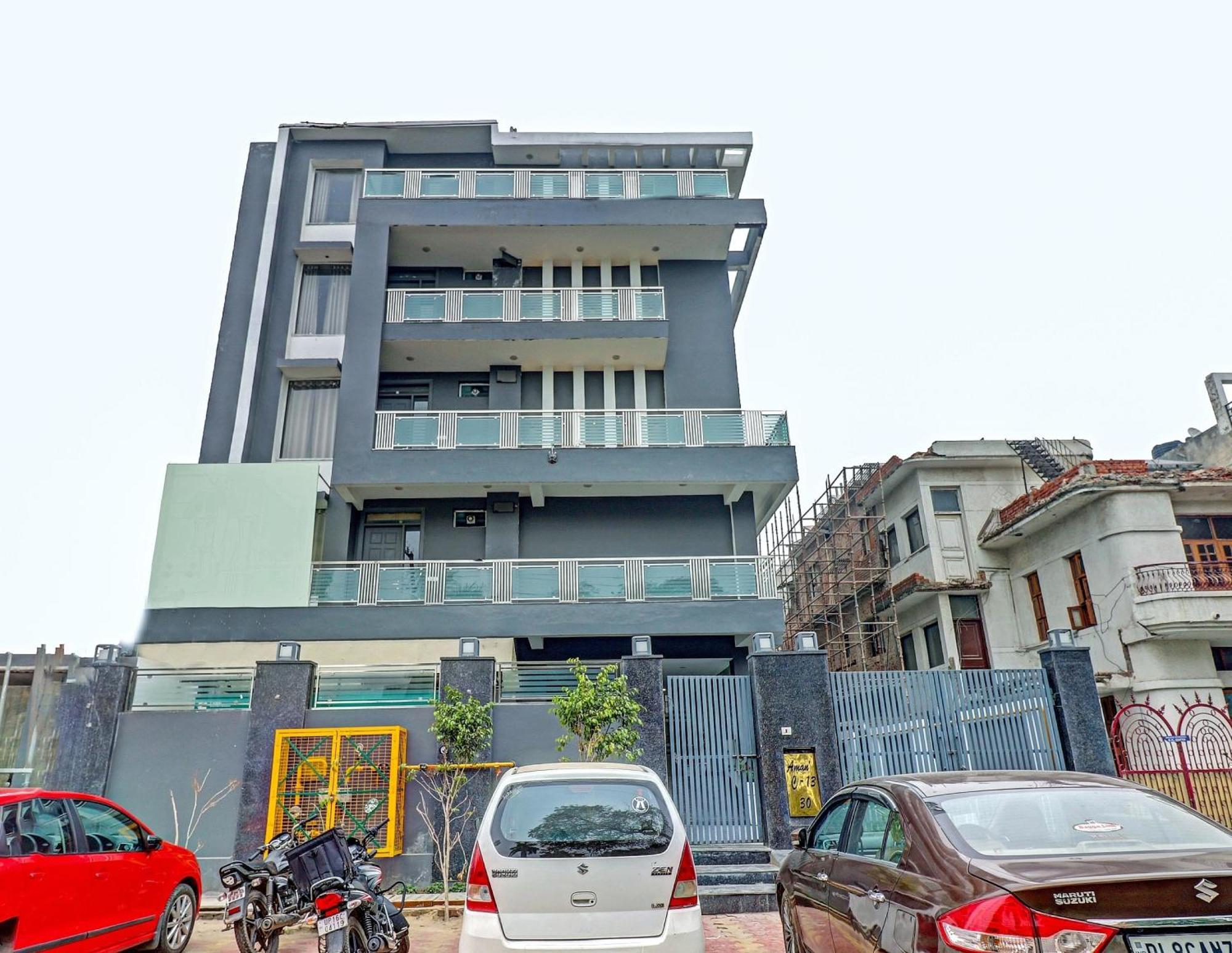 Oyo 联排别墅 75987 30区酒店 诺伊达 外观 照片