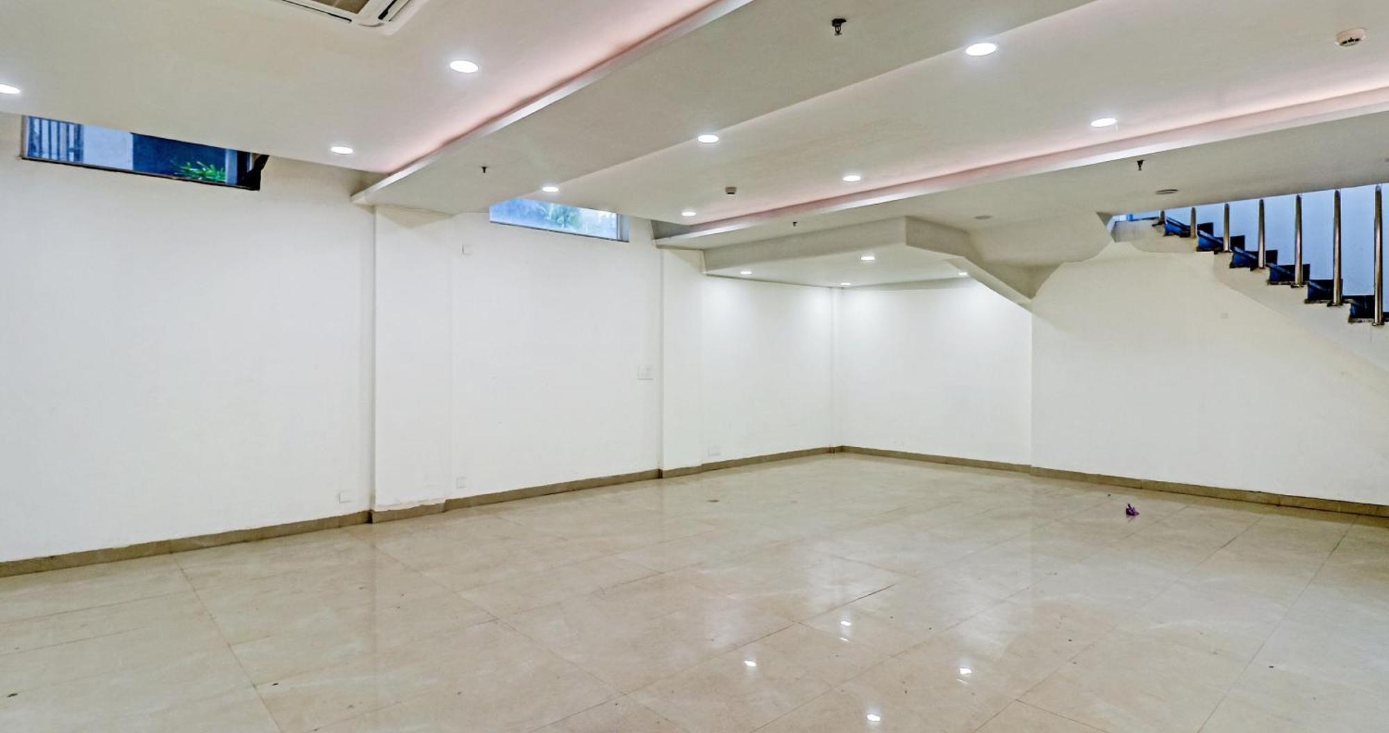 Oyo 联排别墅 75987 30区酒店 诺伊达 外观 照片
